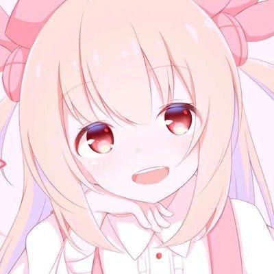 新人拍婚纱照被外国游客围观祝福